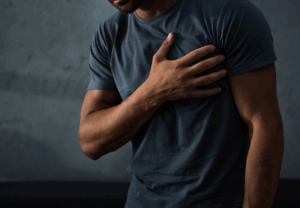 angst op de borst spirituele betekenis droom dromen symboliek